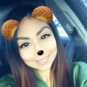 Meet your Posher, Yvette